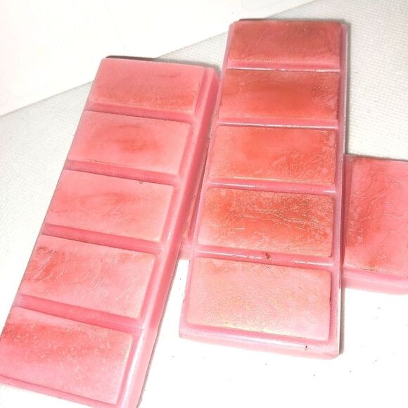 hand crafted limited edition Pink Zebra wax Melt bar 1pc - Picture 5 of 6